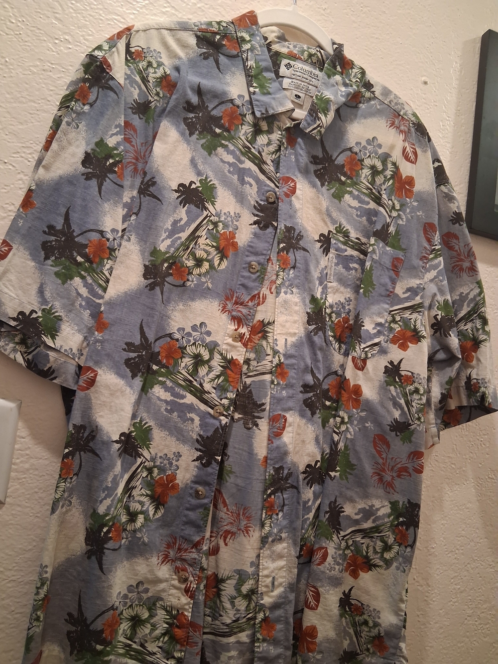 Columbia Men’s Short Sleeve Hawaiian Shirt - Blue Floral